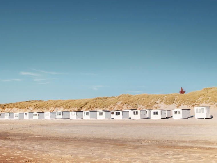 Lej sommerhus i Løkken ved den brede strand og de hvide badehuse